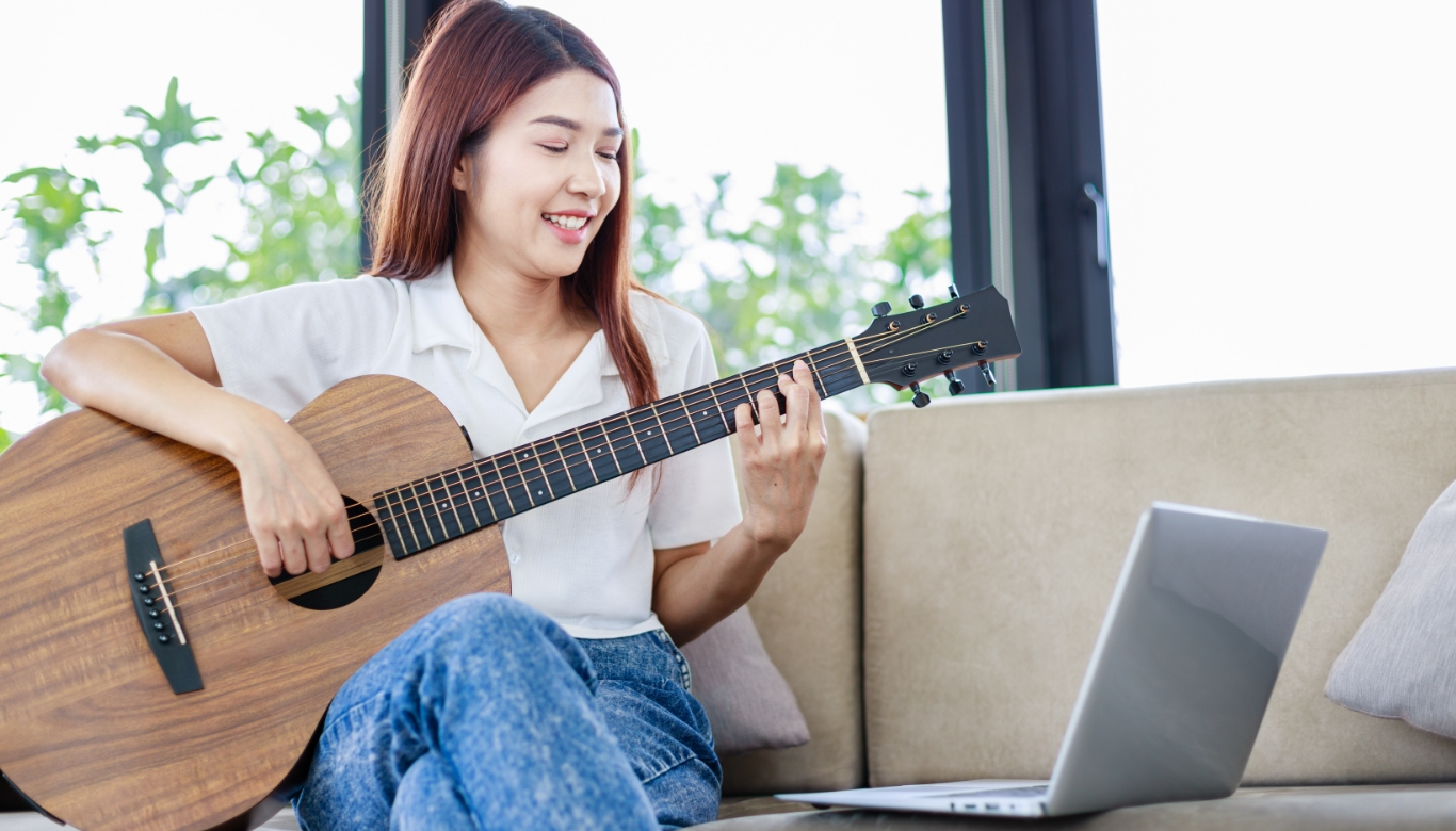 MUSICYは、音楽専門のオンラインスクールです。
